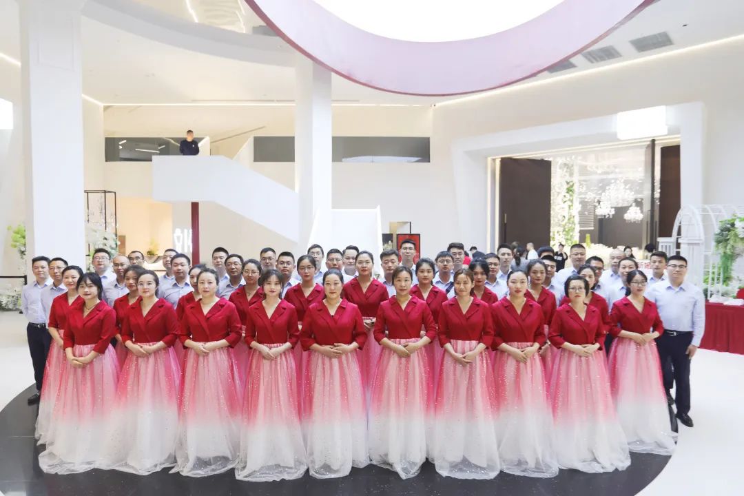 青春心向党 放歌新时代